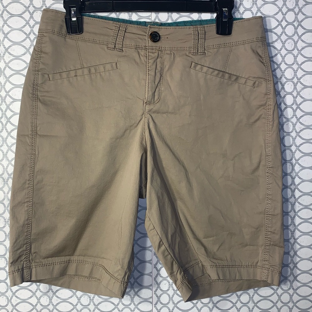 Shorts - Picture 8 of 8